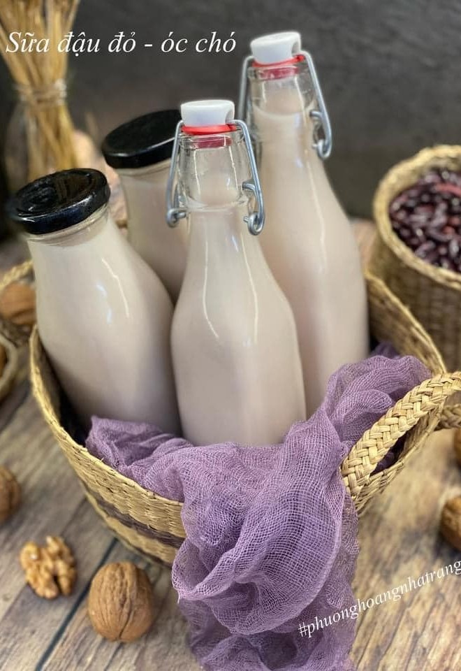 Ở nhà mùa dịch, mẹ Nha Trang làm 17 loại sữa hạt siêu ngon, bổ dưỡng tăng cường sức khỏe