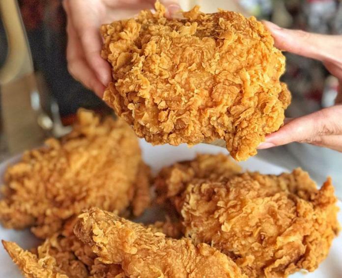 3 công thức làm gà rán KFC vàng ươm, giòn rụm ai ăn cũng tấm tắc ‘đỉnh của chóp’