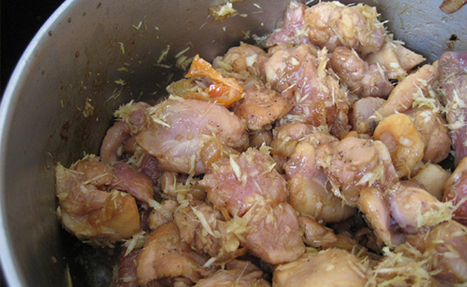 4 cách làm gà xào sả ớt đậm vị cho bữa cơm gia đình