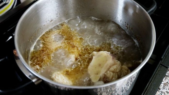 Công thức nấu canh xương bò vừa bổ dưỡng lại giúp giải nhiệt