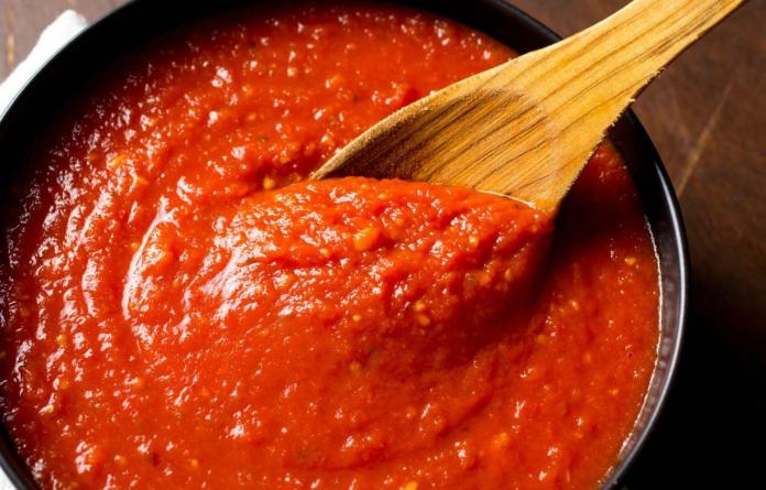Cách làm sốt cà chua phết đế pizza, mì spaghetti chuẩn vị nhà hàng Ý