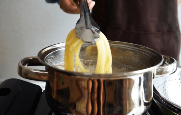4 cách làm mì Ý sốt kem thơm ngon đơn giản nhất