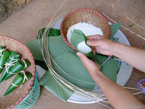 Bánh coóc mò Thái Nguyên - Thức quà đặc biệt từ những phiên chợ quê