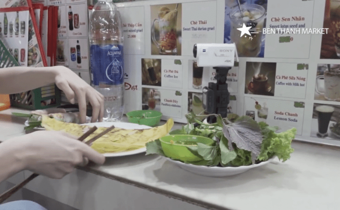 Bánh xèo Việt Nam khiến dàn sao Hàn thích mê vì quá ngon