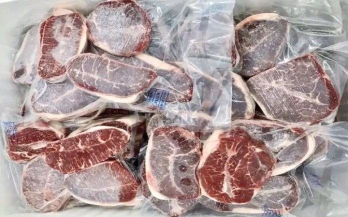 Bí quyết giữ thịt không bị dính vào túi khi để trong tủ lạnh
