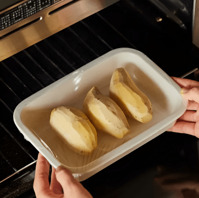 Cách làm khoai lang sấy khô bằng lò vi sóng đơn giản chỉ với 5 bước
