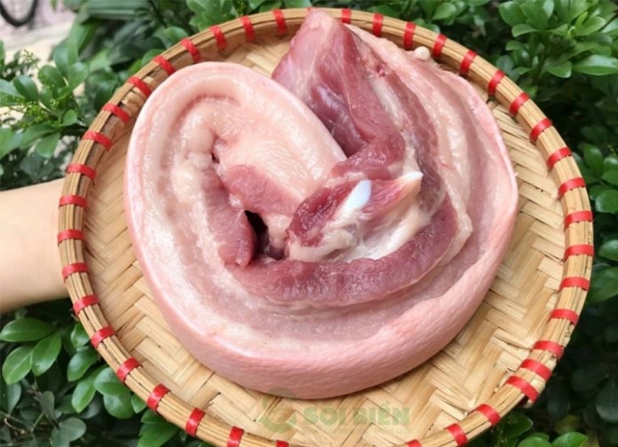 Mẹo phân biệt thịt lợn sạch và thịt lợn tăng trọng