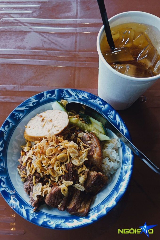 Hai quán xôi chuẩn vị Bắc ở Sài Gòn được lòng dân sành ăn
