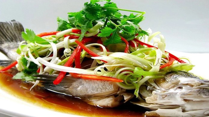 Cá trắm hấp xì dầu: Món ăn ngon và hương vị đậm đà